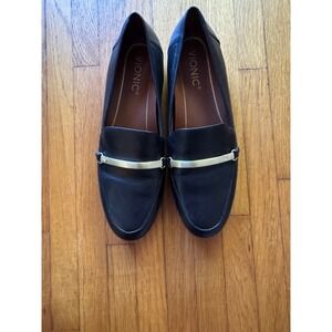 Vionic Evie‎ Women's Orthotic
Support Loafer in Black Leather